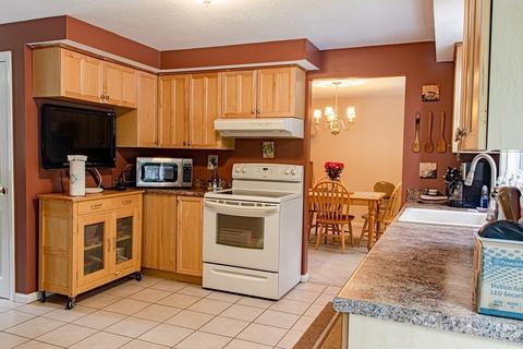 6 Berkeley Rd, Milford, MA 01757 photo 7