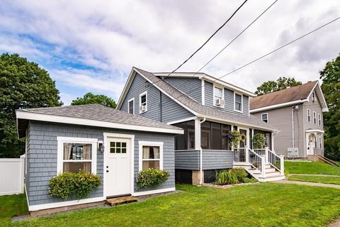 51 Adams St, Danvers, MA 01923 photo 2