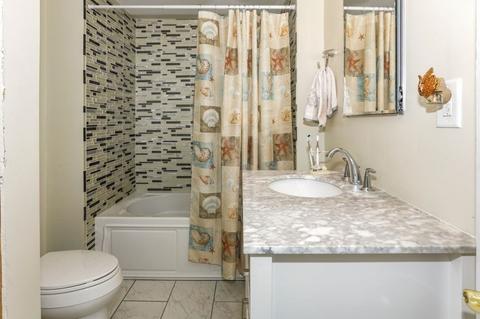 20 Crows Nest Dr, Bourne, MA 02532 photo 9