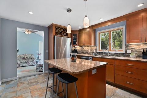 35 Devonshire Rd, Attleboro, MA 02703 photo 8