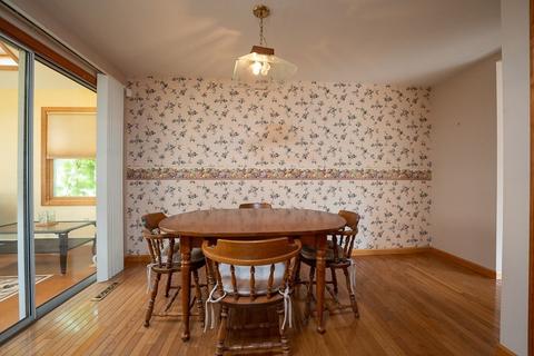 7 Ryan Cir, Springfield, MA 01128 photo 7