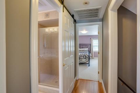 49 Kendrick Ave, Worcester, MA 01606 photo 27