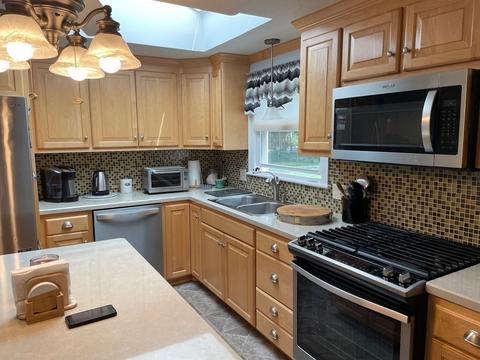 25 Helberg Rd, Springfield, MA 01128 photo 7