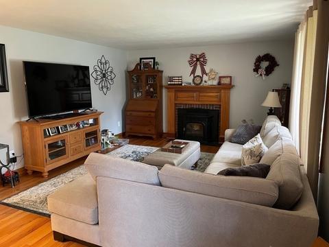 25 Helberg Rd, Springfield, MA 01128 photo 5