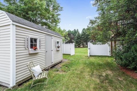 5 Brookside Dr, Douglas, MA 01516 photo 4