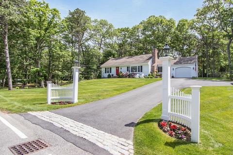 1471 Old Post Rd, Marstons Mills, MA 02648 photo 1