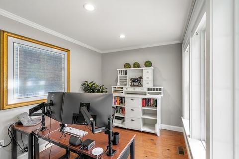 14 Francis Rd, Wellesley, MA 02482 photo 9