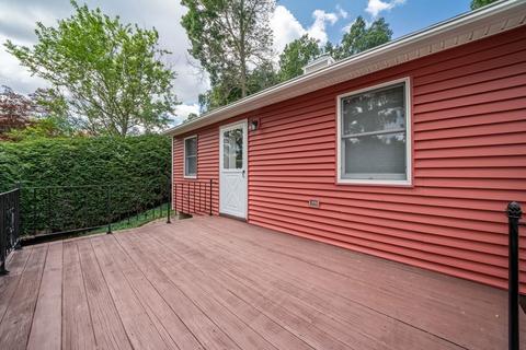 8 Pinewood Dr, Webster, MA 01570 photo 36