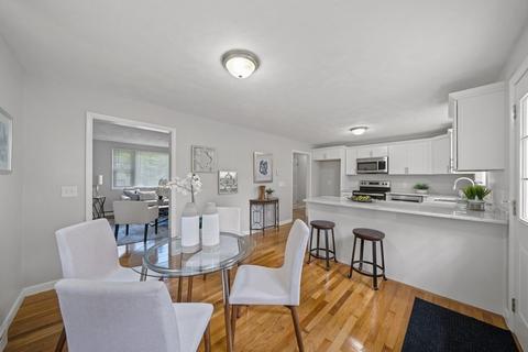 8 Pinewood Dr, Webster, MA 01570 photo 8