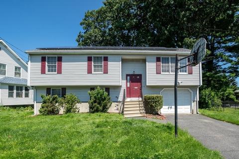 75 King Philip Rd, Worcester, MA 01606 photo 1