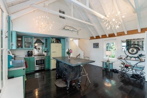 37 Seconsett Point Rd, Mashpee, MA 02649 photo 12