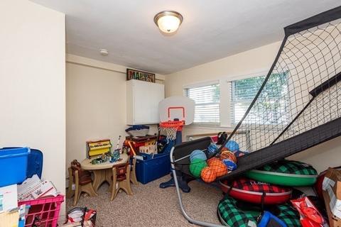 110 E Park Ave, Lynn, MA 01902 photo 32