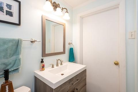110 E Park Ave, Lynn, MA 01902 photo 18