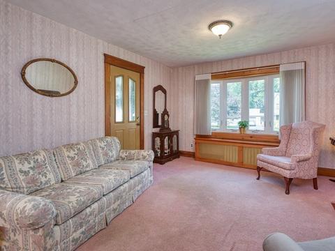 46 Park Ave, Webster, MA 01570 photo 7