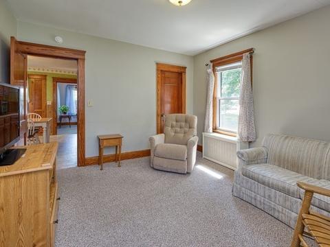 46 Park Ave, Webster, MA 01570 photo 12