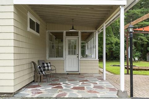 25 Warren Rd, Townsend, MA 01469 photo 4