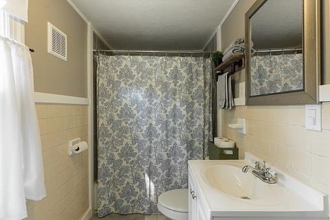 25 Warren Rd, Townsend, MA 01469 photo 17