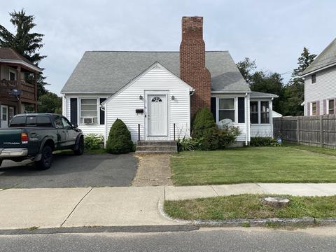 34 Quebec St, Springfield, MA 01151 photo 1