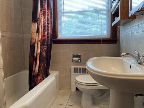 34 Quebec St, Springfield, MA 01151 photo 10