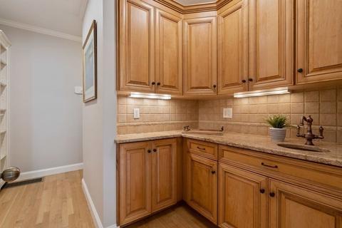 264 Edgewater Dr, Needham, MA 02492 photo 12
