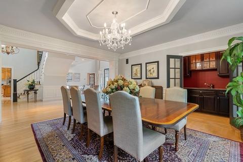 264 Edgewater Dr, Needham, MA 02492 photo 4