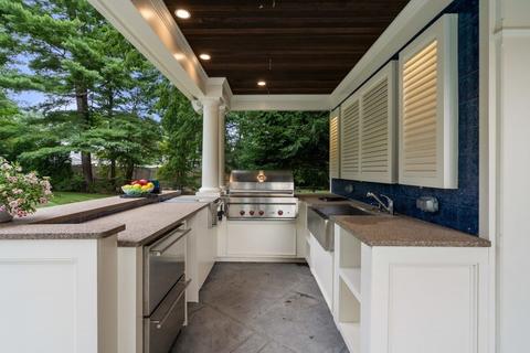 264 Edgewater Dr, Needham, MA 02492 photo 35