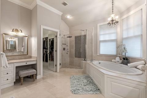 264 Edgewater Dr, Needham, MA 02492 photo 16