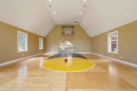 264 Edgewater Dr, Needham, MA 02492 photo 21