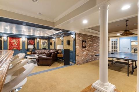 264 Edgewater Dr, Needham, MA 02492 photo 32