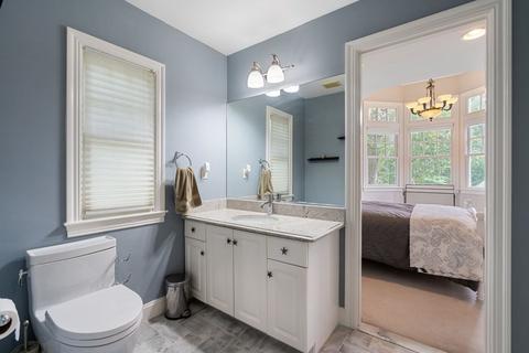 264 Edgewater Dr, Needham, MA 02492 photo 25