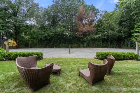264 Edgewater Dr, Needham, MA 02492 photo 42