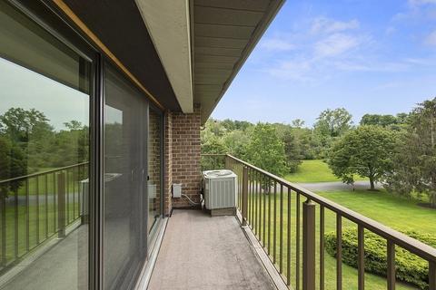 2 Ledgewood Way #24, Peabody, MA 01960 photo 24