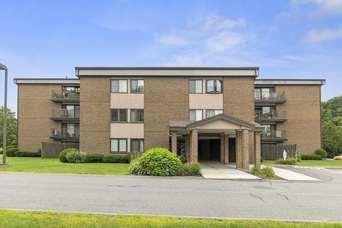 2 Ledgewood Way #24, Peabody, MA 01960 photo 3