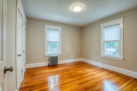 116 Malden St, Springfield, MA 01108 photo 23