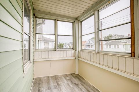 116 Malden St, Springfield, MA 01108 photo 5