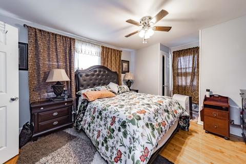 55 Edgemont St, Springfield, MA 01109 photo 16