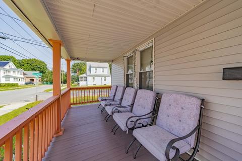 55 Edgemont St, Springfield, MA 01109 photo 4