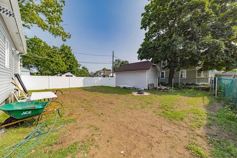 55 Edgemont St, Springfield, MA 01109 photo 25