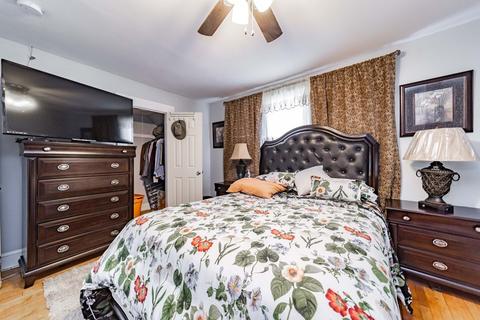 55 Edgemont St, Springfield, MA 01109 photo 18