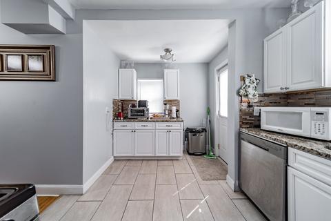 55 Edgemont St, Springfield, MA 01109 photo 14