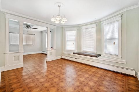 10 Pemaquid St, Springfield, MA 01151 photo 7