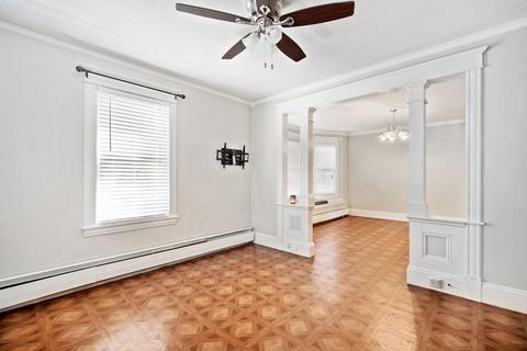 10 Pemaquid St, Springfield, MA 01151 photo 6