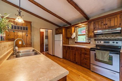 34 Greenwich Plains Rd, Ware, MA 01082 photo 8