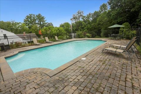 563 Spring St, Marshfield, MA 02050 photo 10