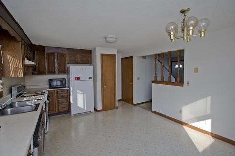 84 Marion St, Chicopee, MA 01013 photo 25