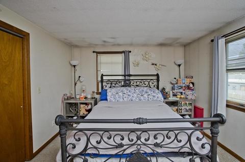 84 Marion St, Chicopee, MA 01013 photo 37