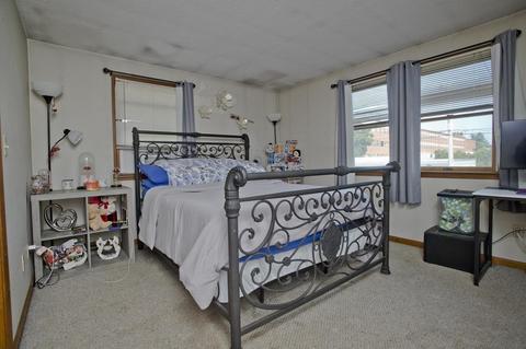84 Marion St, Chicopee, MA 01013 photo 36