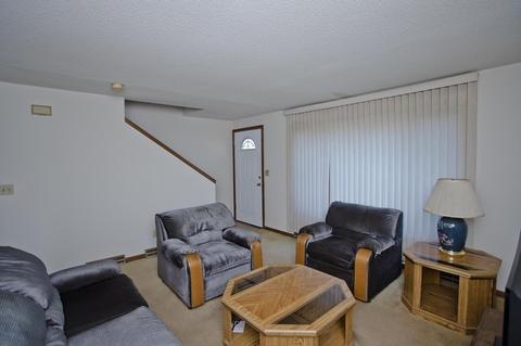 84 Marion St, Chicopee, MA 01013 photo 5