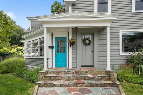 12 Maple St, Maynard, MA 01754 photo 2