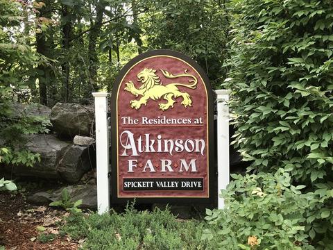 3 Spickett Valley Dr, Atkinson, NH 03811 photo 1